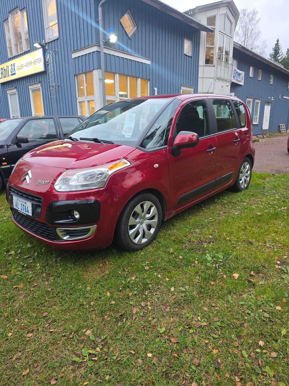 Car thumbnail